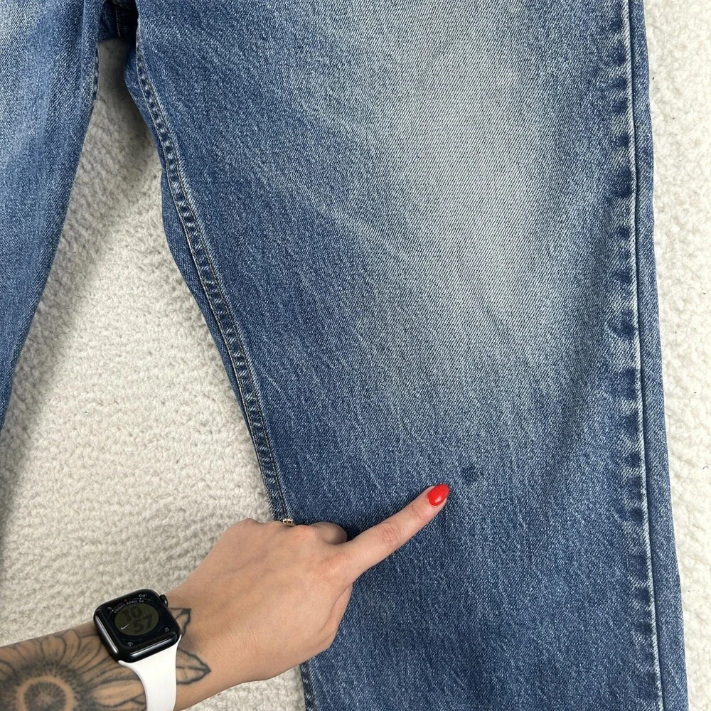 Vintage Levis 505 Jeans Mens 38x25 Medium Wash Denim Regular Fit Straight Hemmed